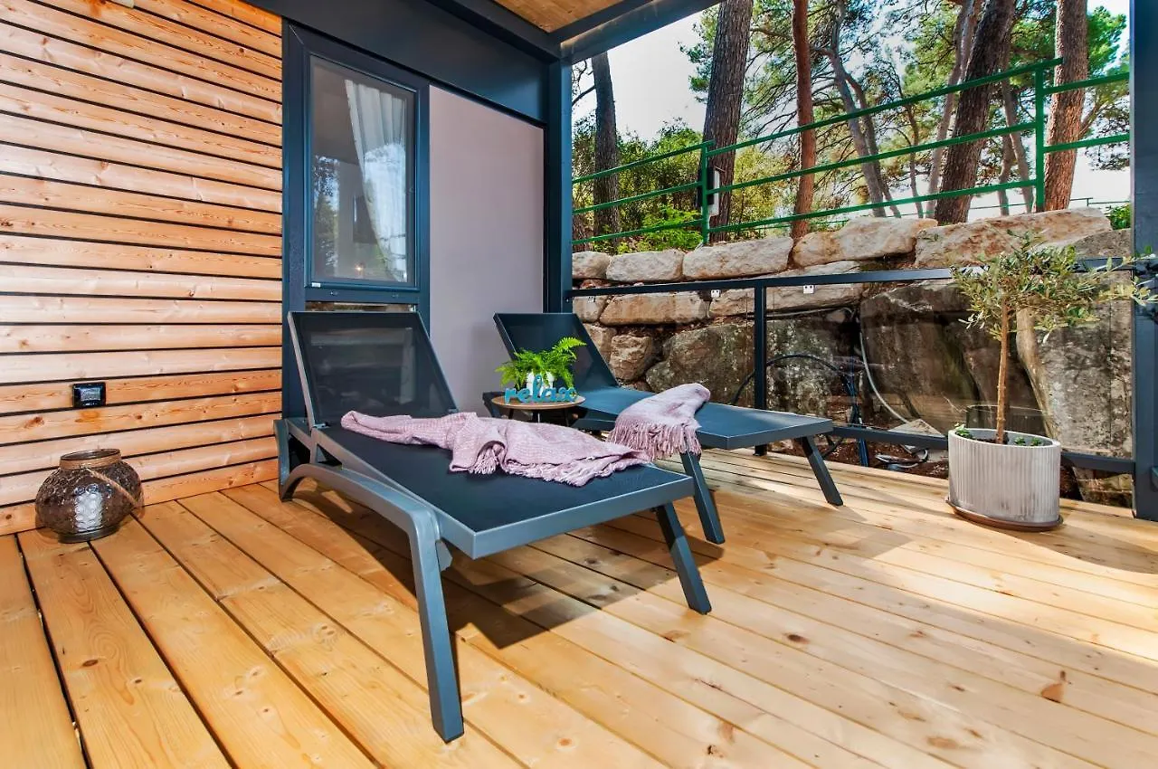 רוביני Fantasea Mobile Home Porton Biondi אתר קמפינג